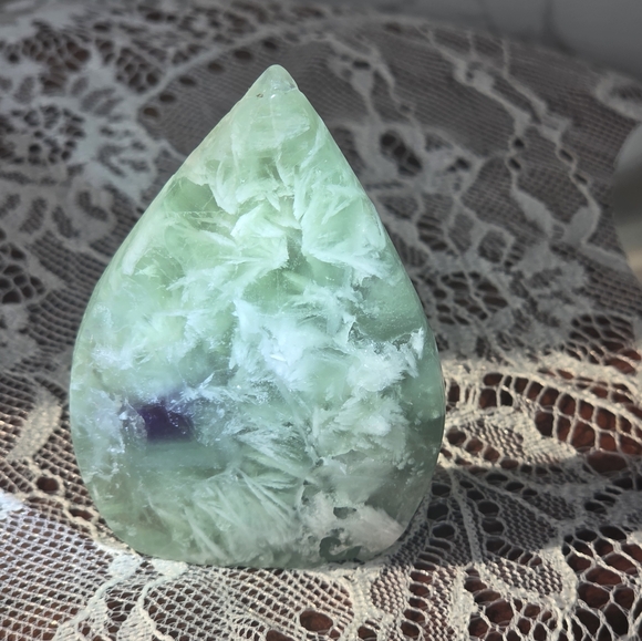 Other - Feather Fluorite Flame  3 In